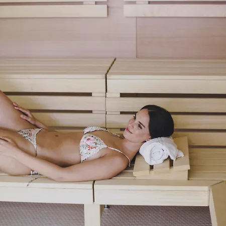 Illa D'or & Club Apts 4* Sup Hotel 4*