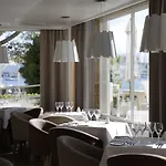 Illa D'or & Club Apts 4* Sup ホテル