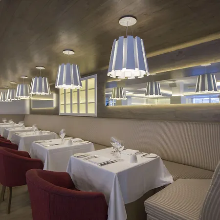 Illa D'or & Club Apts 4* Sup 4*