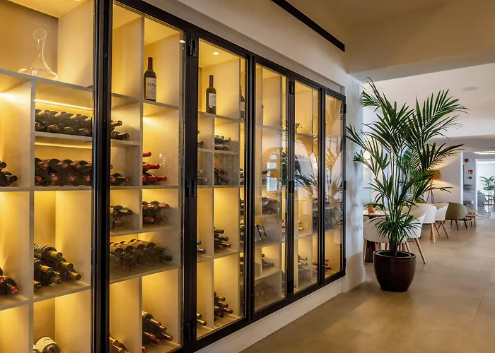 Illa D'or & Club Apts 4* Sup فندق 4*