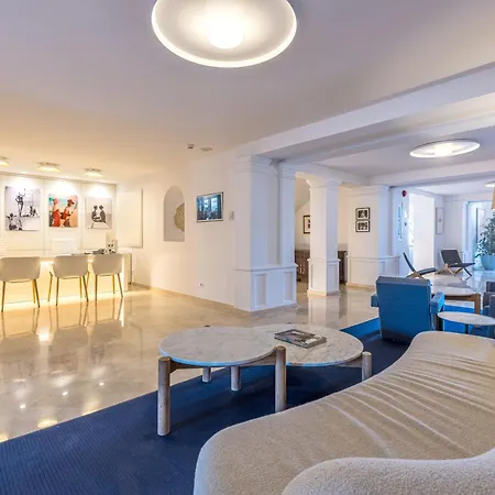 Illa D'or & Club Apts 4* Sup 포엔샤 항구