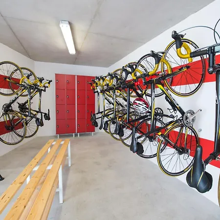 Illa D'or&club Apts 4* Sup Hotel