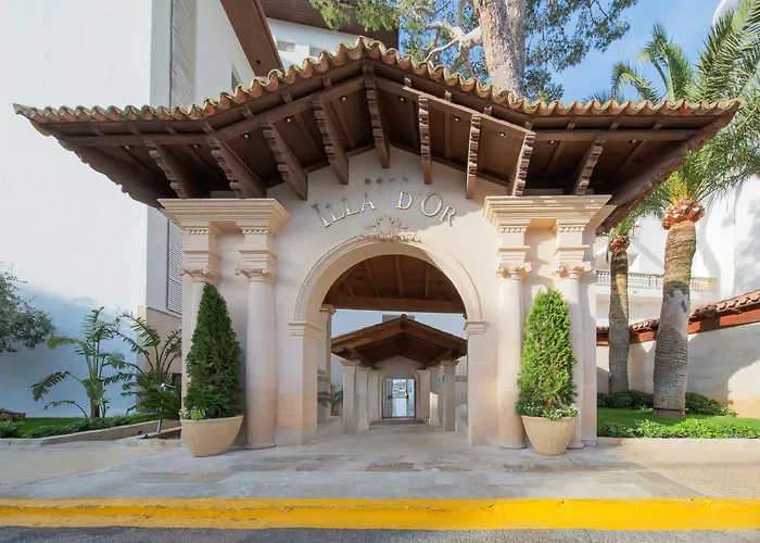 Illa D'or & Club Apts 4* Sup Hotel Port de Pollença