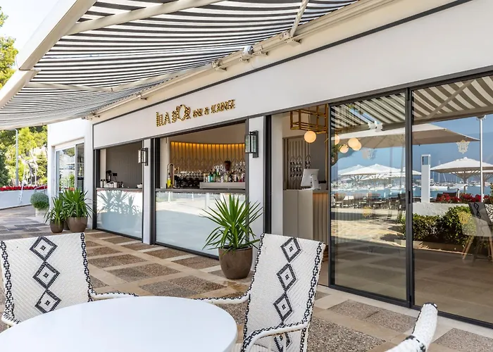 Illa D'or&club Apts 4* Sup 4* Port de Pollença