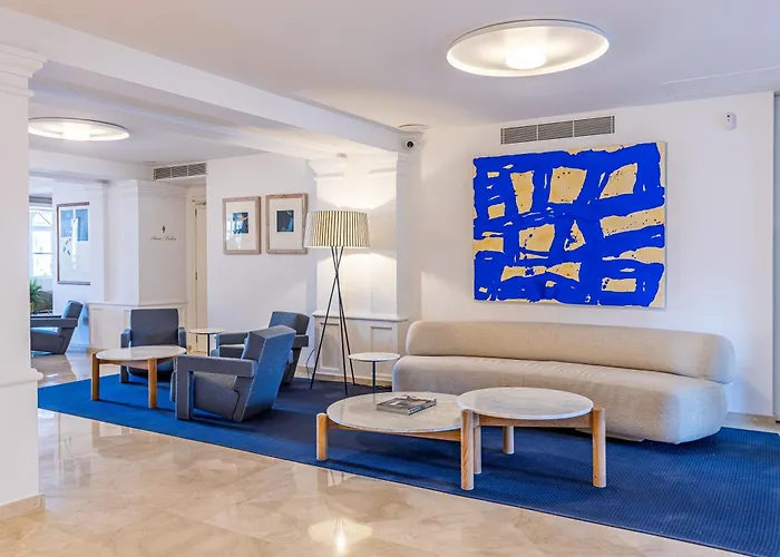 Illa D'or & Club Apts 4* Sup 4*