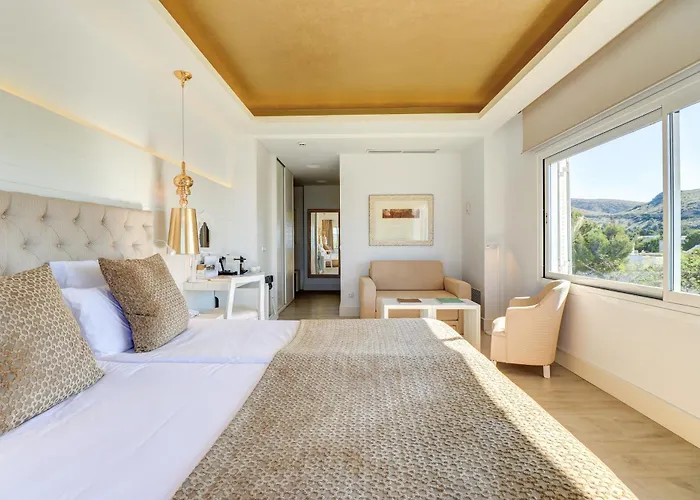 Illa D'or&club Apts 4* Sup Hotel 4*